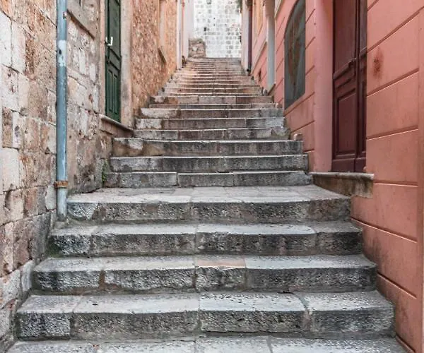 Historical Old Paradise Dubrovnik
