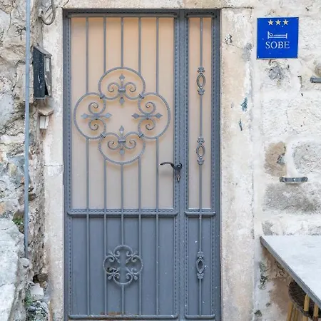 Apartment Historical Old City Paradise *